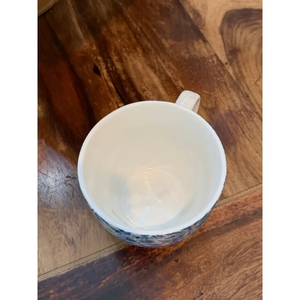 Vintage Fragrant Green Tea & Bamboo In 3 Legged Tea Cup Scented Candle